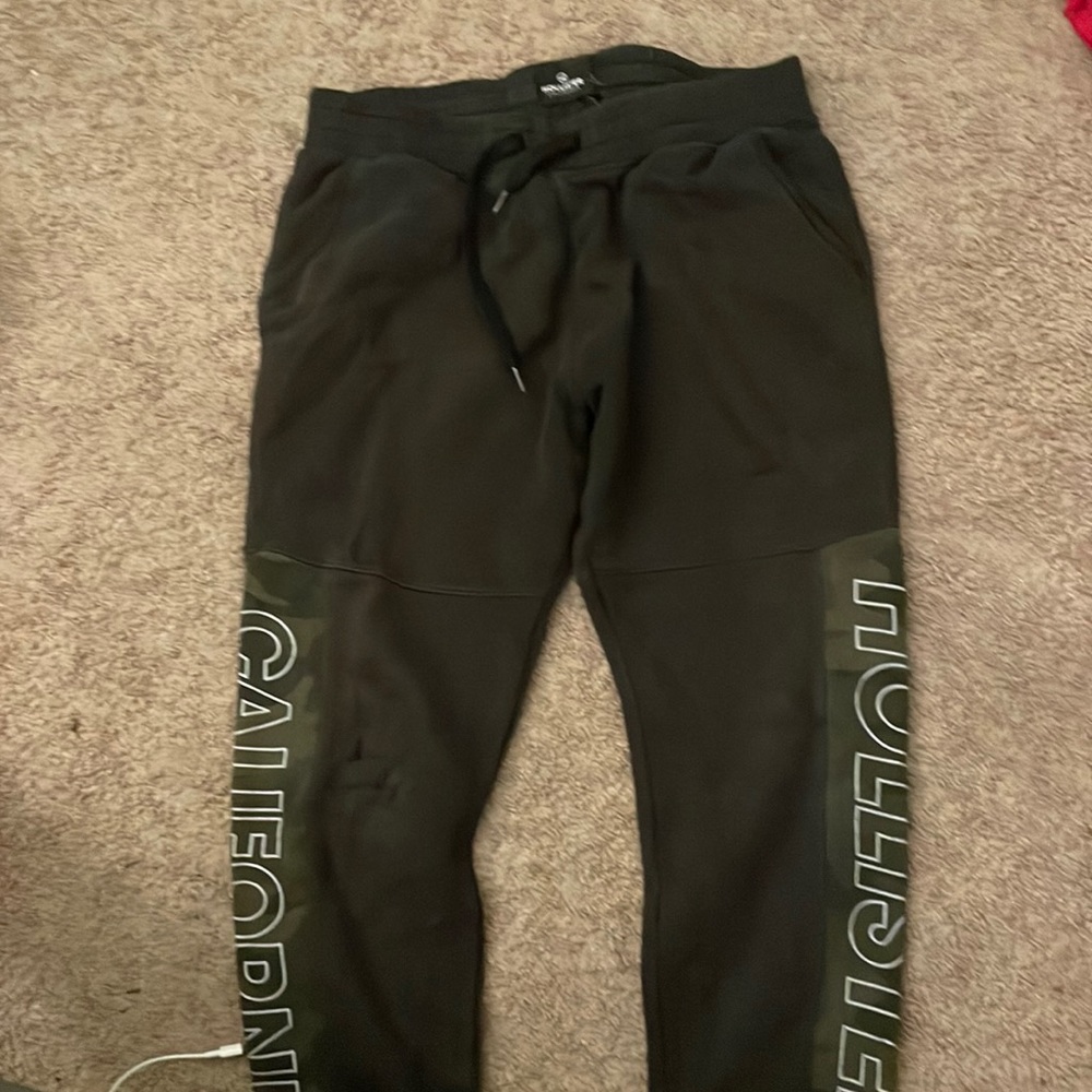 Hollister green camo sweatpants